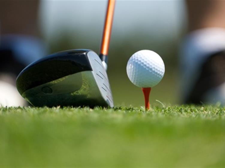 Le golf de Pessac  à 1 kilomètre