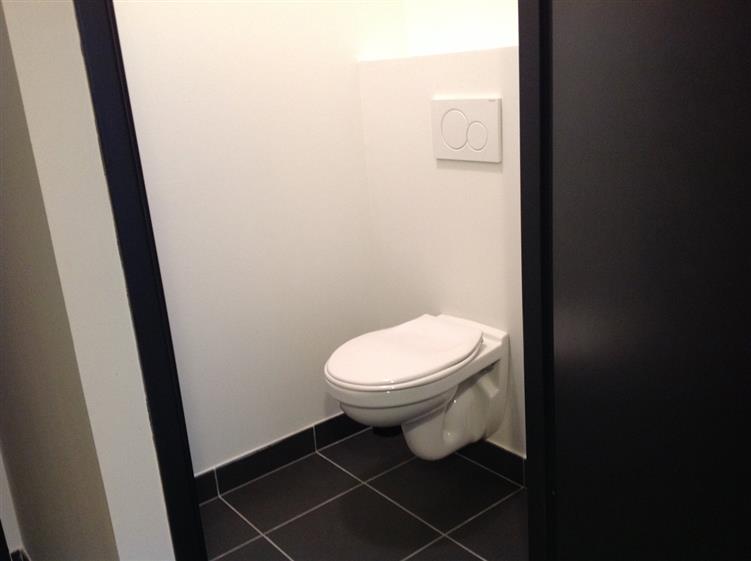 WC -suspendu