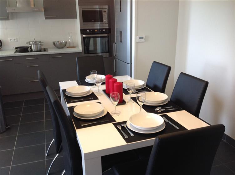 Salle à manger / cuisine